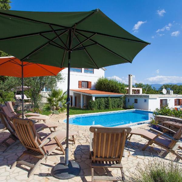 Villa Mir