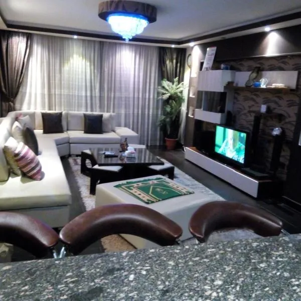 Hamdy 5 Star (Families Only)，位于开罗的酒店