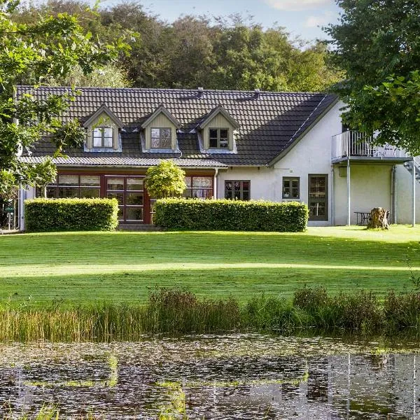 Pension Lærkelill, hotel in Skovlund