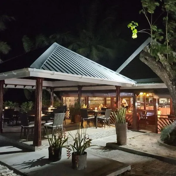 德梅尔别墅酒店，位于普拉兰大安塞区的酒店