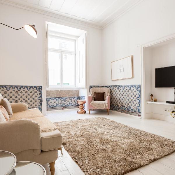 Baixa Tile Blue Two-Bedroom Apartment - by LU Holidays