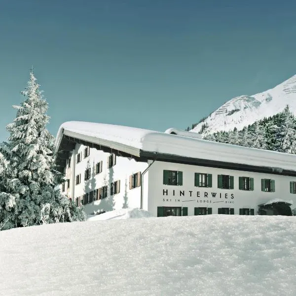 Hinterwies – Ski In / Lodge / Dine, hotel in Lech am Arlberg