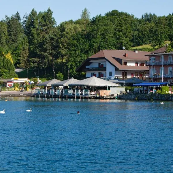 Hotel-Restaurant "Veldener Traumschiff" direkt am See in 2min im Zentrum, hotell sihtkohas Velden am Wörther See