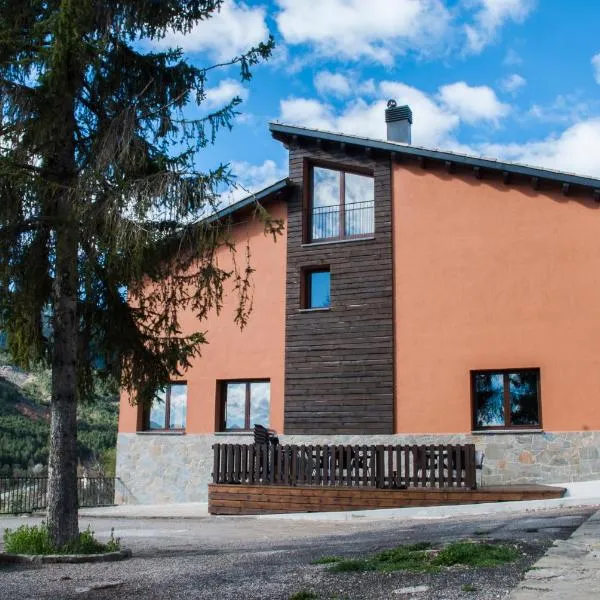 Alberg Cal Manel, khách sạn ở Saldés