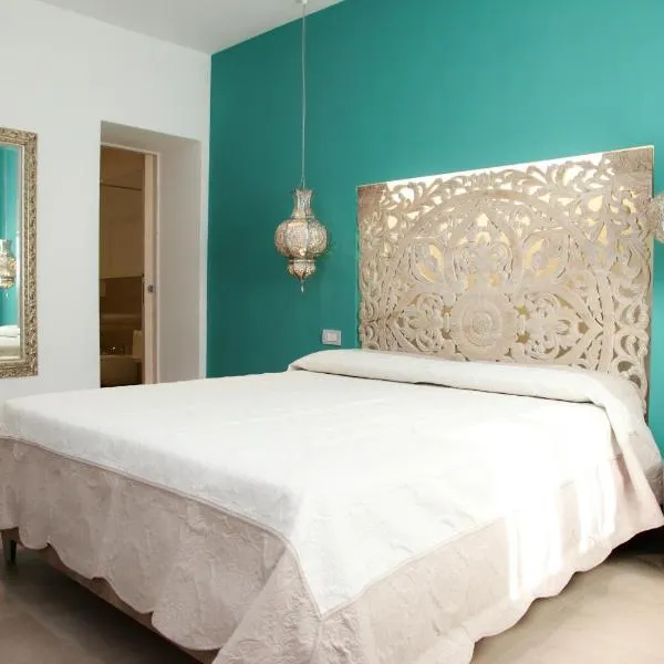 Hypnos Boutique Hotel, hotel a San Teodoro
