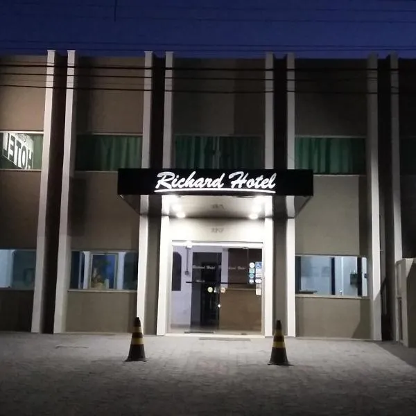 Richard Hotel, hotel v destinácii Porto Velho