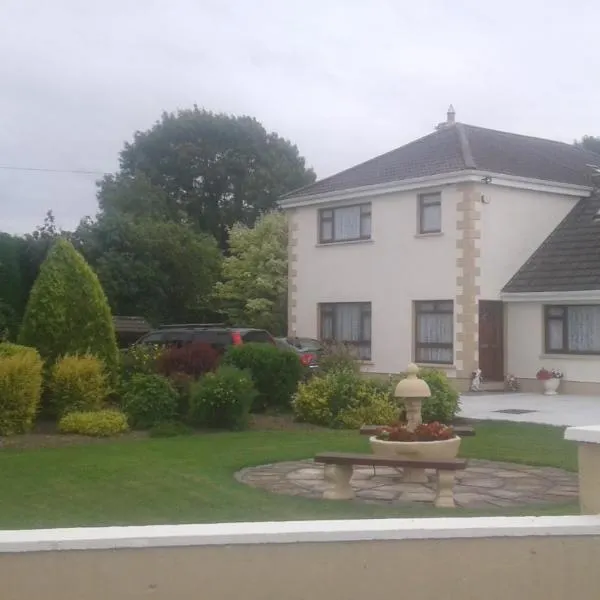 Laurel Lodge, hotel in Shannonbridge