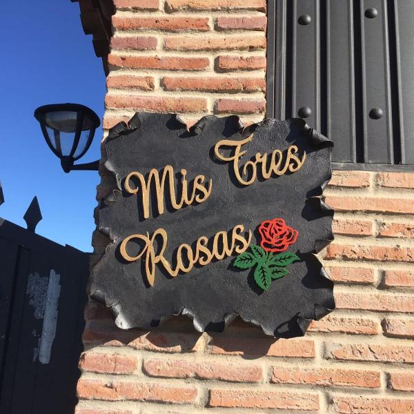 Mis Tres Rosas