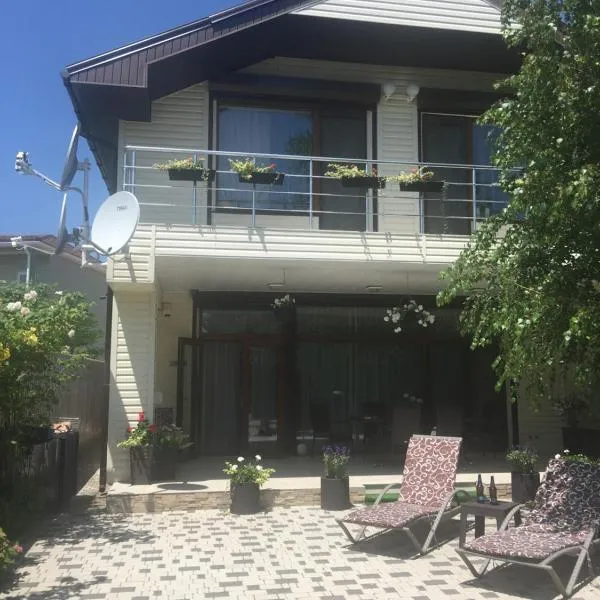 Villa Life, hôtel à Zatoka