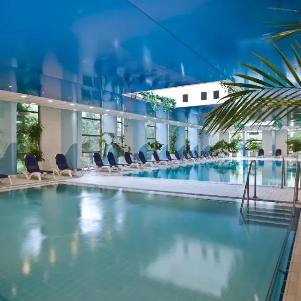 Danubius Hotel Helia, hotel in Budapest
