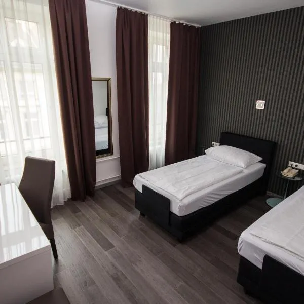 Hotel Luisenhof, viešbutis Vysbadene