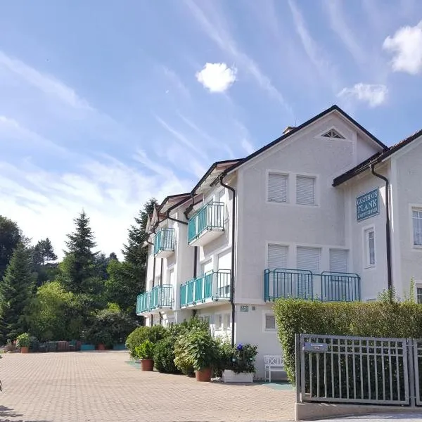 Gästehaus Plank, hotel ve uŠtýrském Hradci