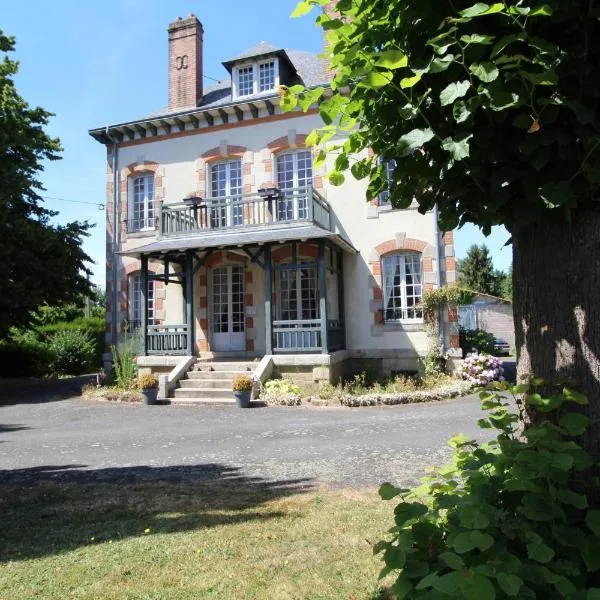 Au fil du temps, hotel in Châlus