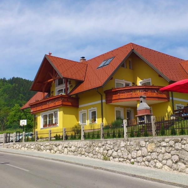 Apartments and Rooms With View on Bled