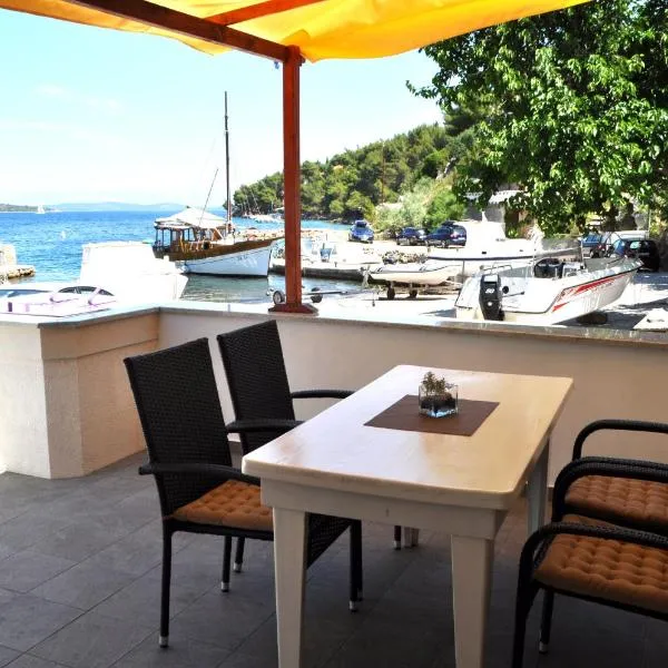 BAY SAŠĆICA, hótel í Sali