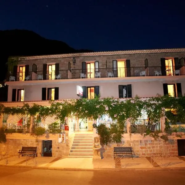 Hôtel Le Bon Accueil, hotel in Porto Ota