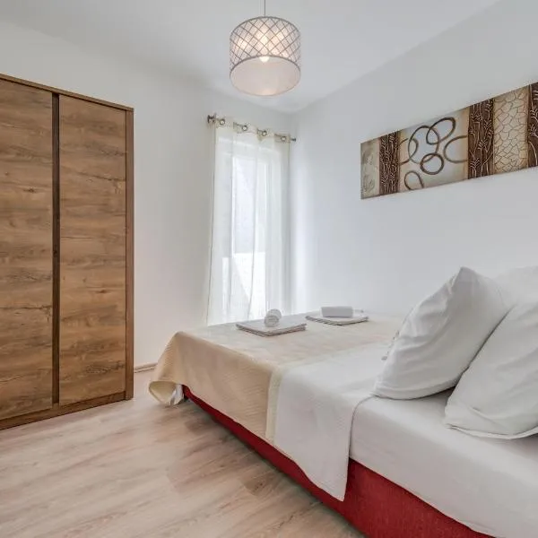 Chris's condo, hotel ve Splitu