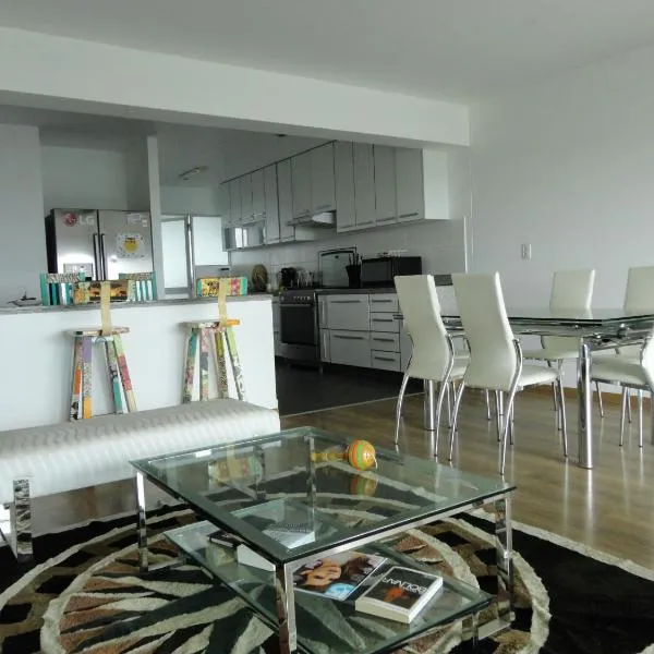 San Borja, bello apartamento，位于利马的酒店