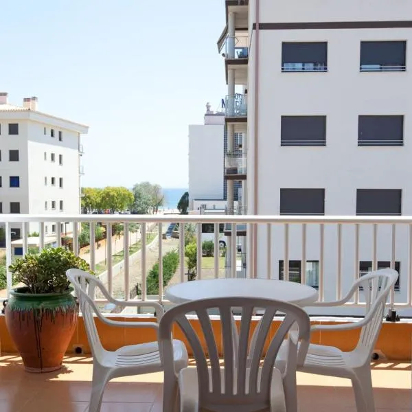 Hotel Montana by Bossh! Hotels, hotel u gradu Roses