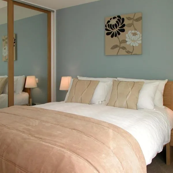 Liberty Wharf Apartments, ξενοδοχείο σε Saint Helier Jersey