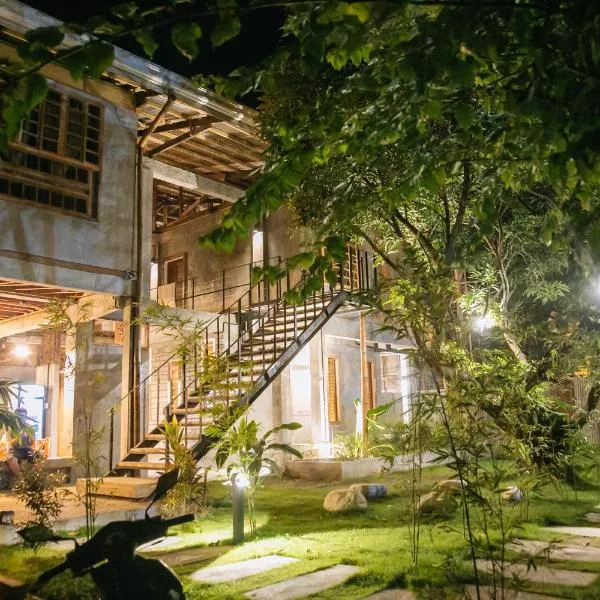 The Flying Fish Hostel, hotel in Dumaguete