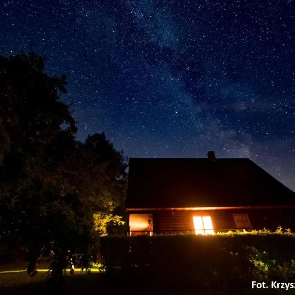 Dom w Czostkowie na Suwalszczyźnie, hotel en Rospuda