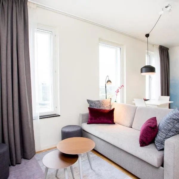 ApartDirect Älvsjö, hotel in Stockholm