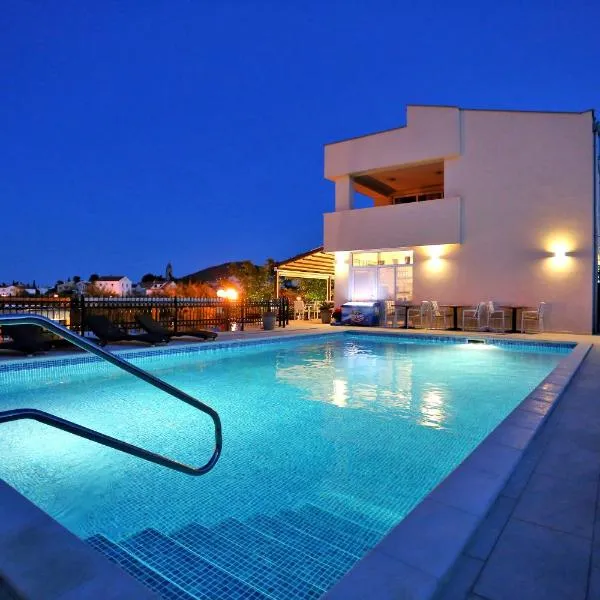 Vile Dalmacija, hotel in Preko