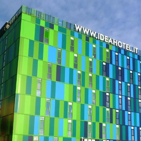 Idea Hotel Plus Savona، فندق في سافونا