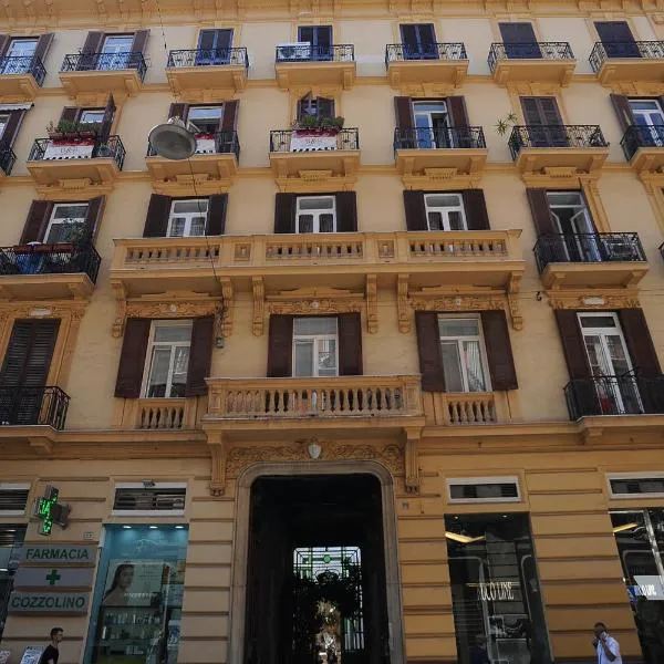 B&B Residenza Via Dei Mille, hôtel à Naples