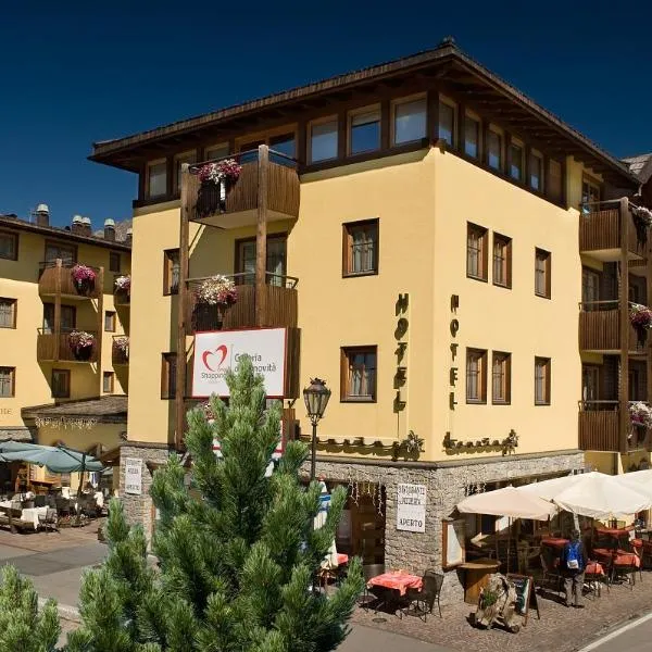 Hotel Touring, hotel v Livignu