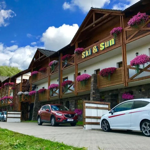 Ski & Sun Wellness Apartments,位于利普托斯基米库拉斯的酒店