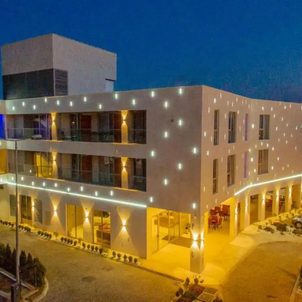 Hotel Franca Tivat, hotel di Tivat