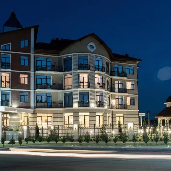 Shato Hotel ШАТО, hotel v destinaci Chervonograd