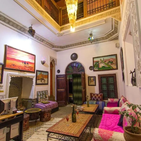 Riad Anass Al Ouali, hotel v destinaci Fès