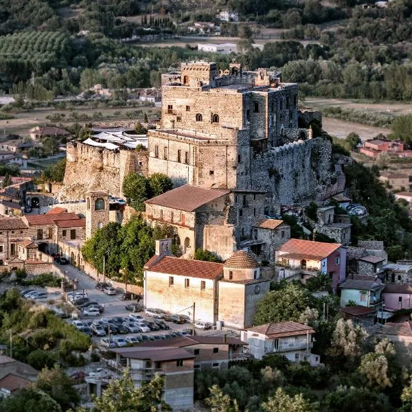 Castello di Limatola, hotel a Limatola