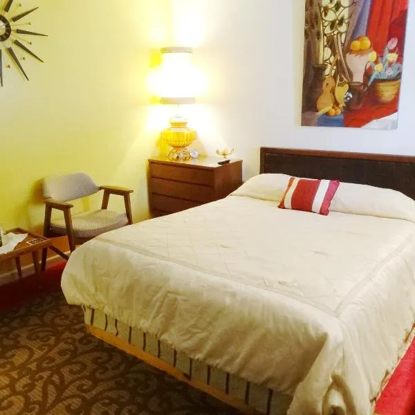 Itty Bitty Inn, hotel in North Bend