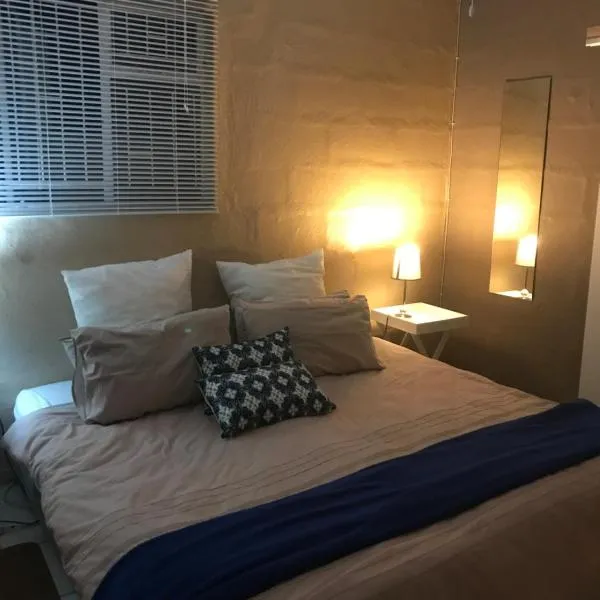 Ian and Pam's Flatlet, hotel in Empangeni