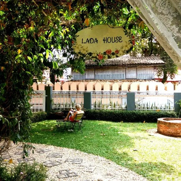 Lada House, hotel v destinaci Lampang