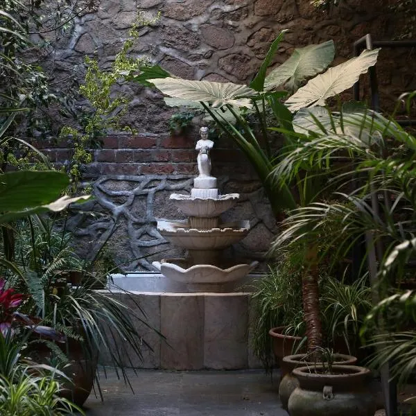 El Patio 77 B&B, hotel en Ciudad de México