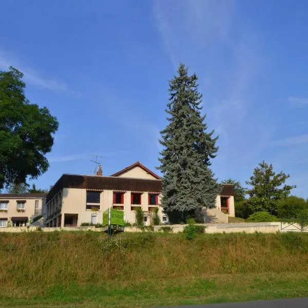 Logis Hotel Le Prieure, hôtel à Saint-Marcel