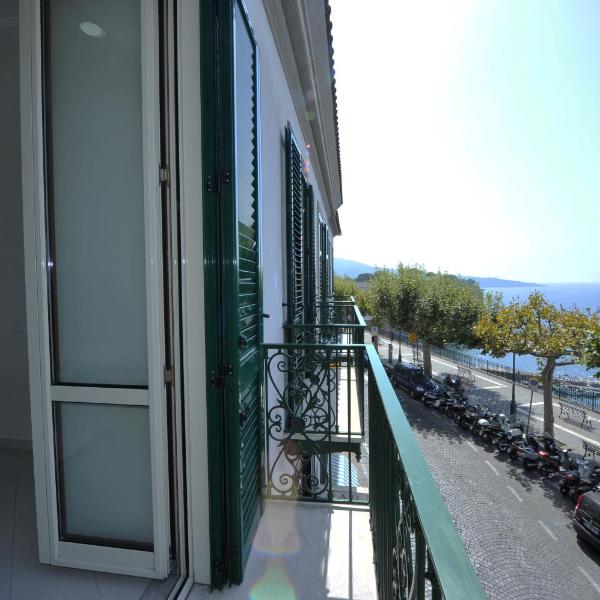 Mavi Apartments