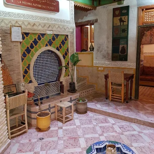 Museum House - Dar Melyani, hotel v destinaci Fès