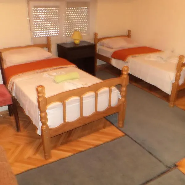 Hotel Le Village, hôtel à Skopje