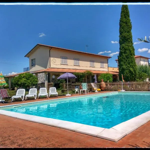 Residence il Colle, hotel en Collestrada