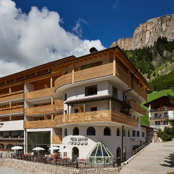 Mountain Hotel Mezdì, hotel em Calfosch