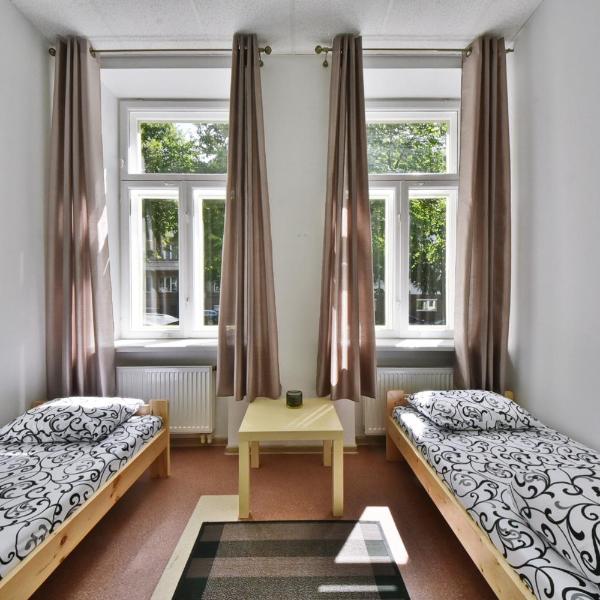 Laisves Avenue Hostel "Easy Kaunas"