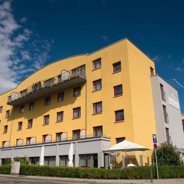 Hotel Rödelheimer Hof - Am Wasserturm, hotel a Francoforte sul Meno