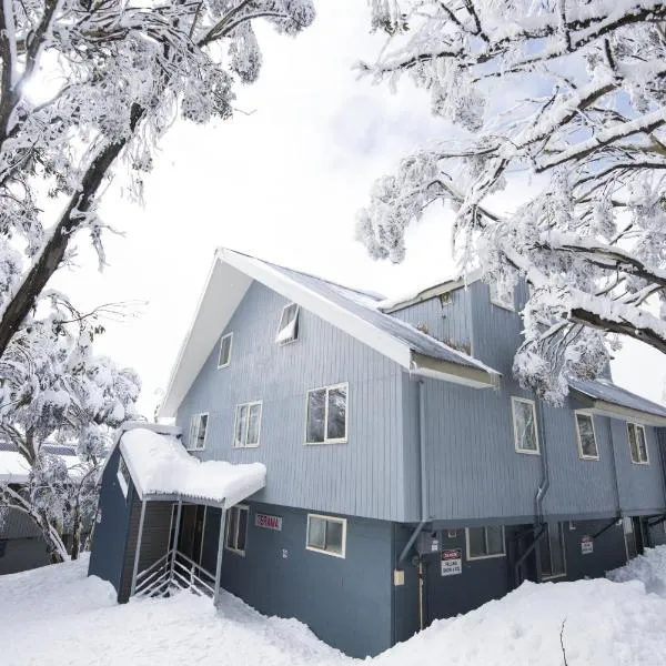 TERAMA Ski Lodge, hotel a Mount Buller