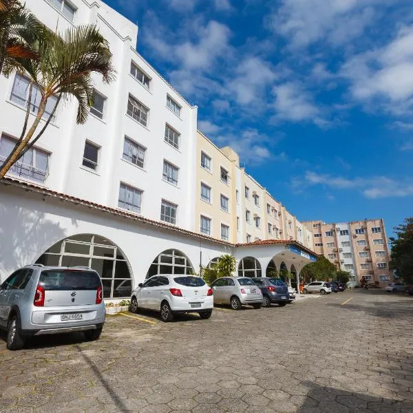 Tri Hotel Florianópolis, hotel v destinaci Florianópolis